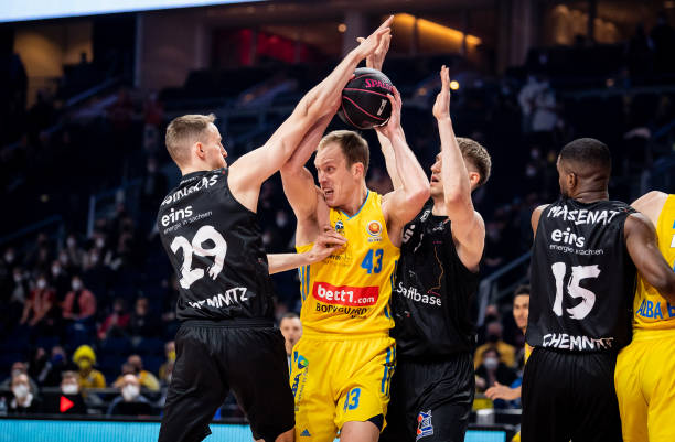 更为致命的 更为致命的