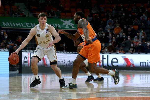 择留守还是 择留守还是